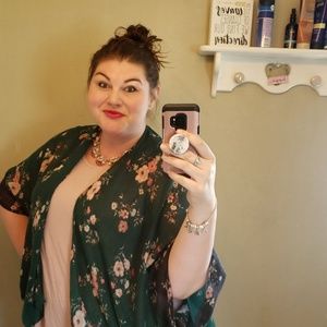 Meet your Posher, Jessica